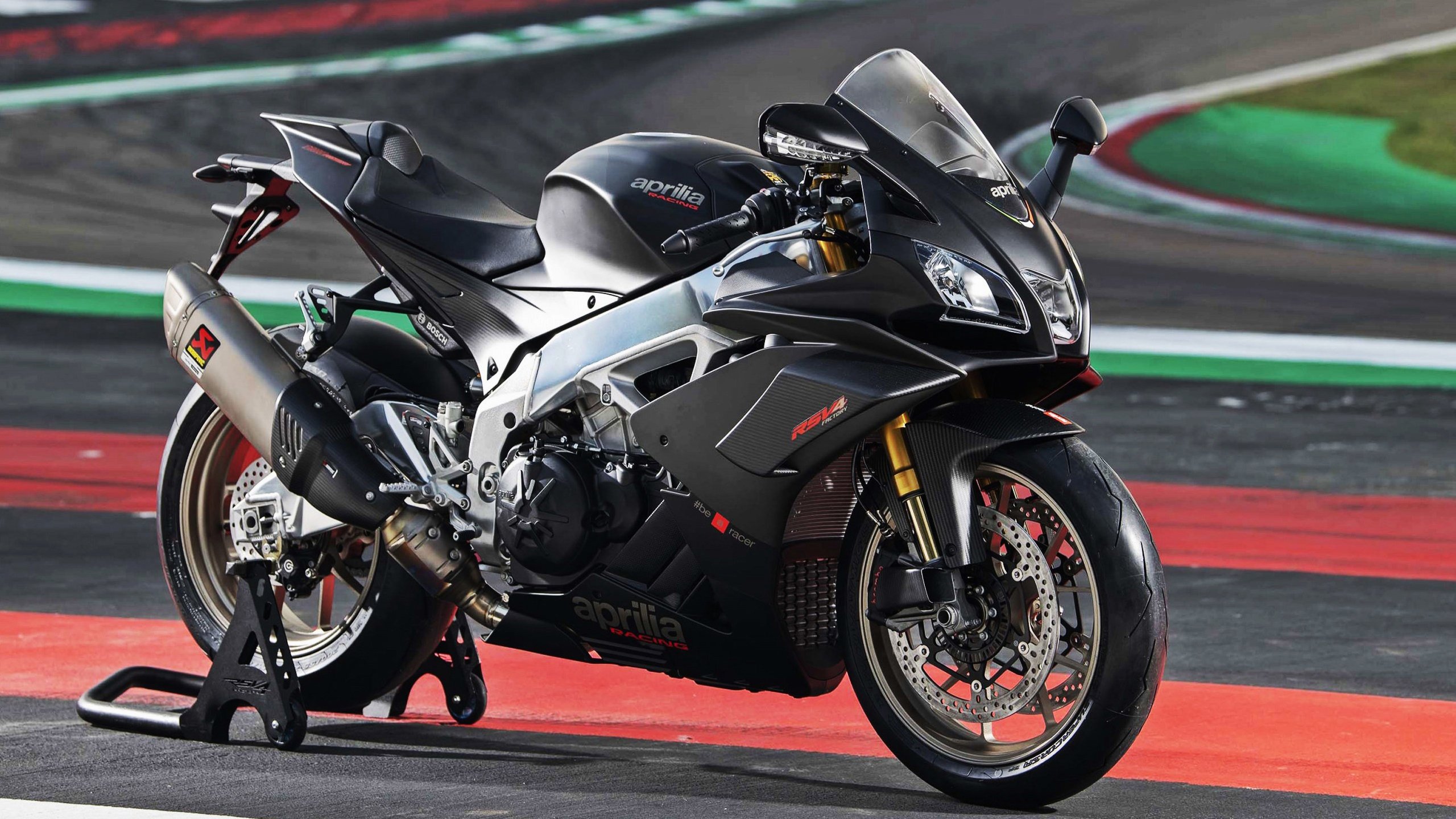 世俱杯决赛-高校运动队经费使用效益评估研究，运动比赛经费预算