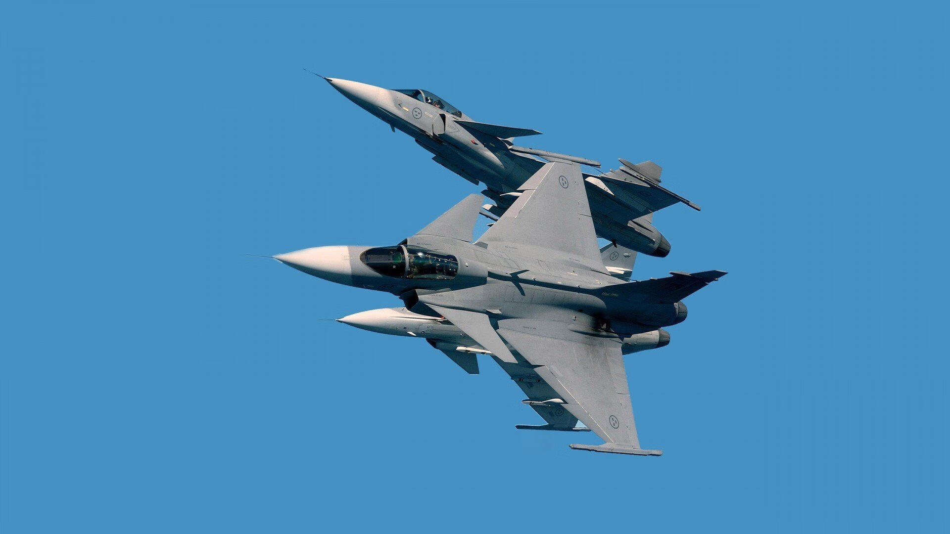 “高新体育中心：网球选手挑战赛场，激战正酣”